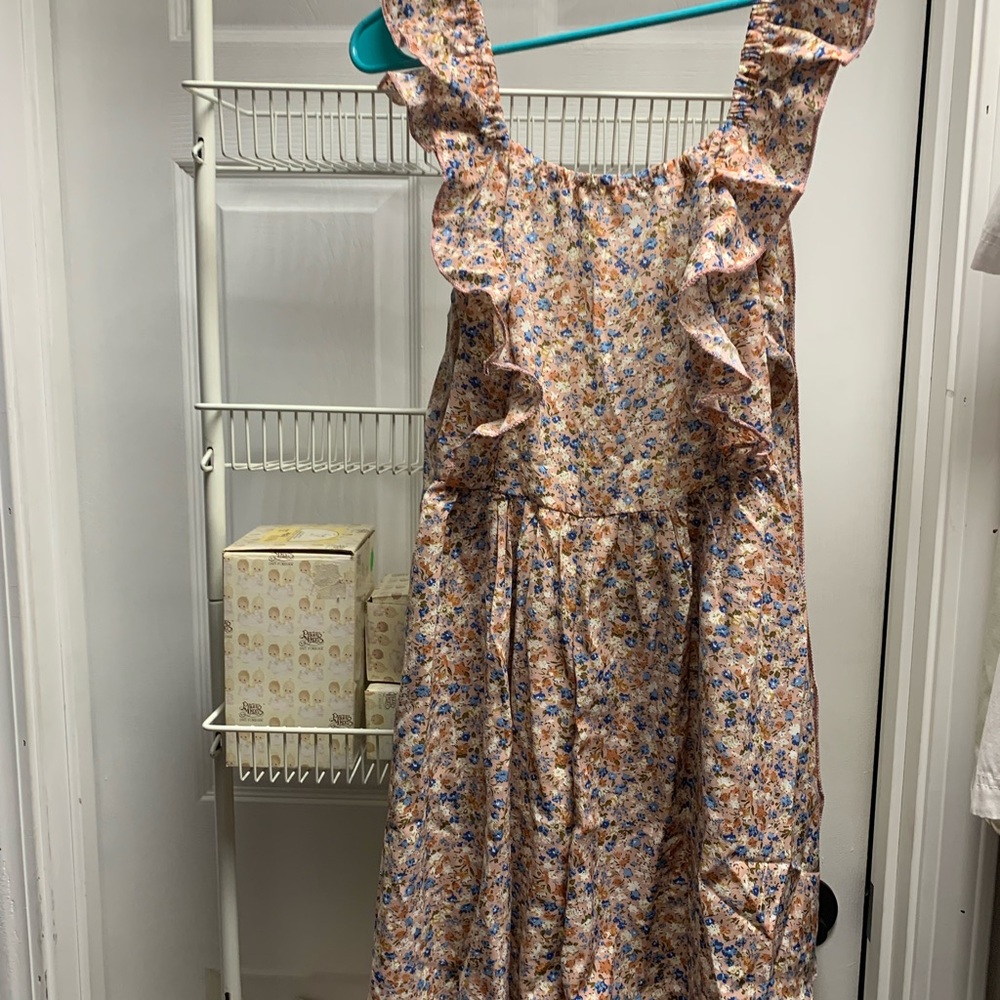 Floral Ruffle Romper - Picture 3 of 7